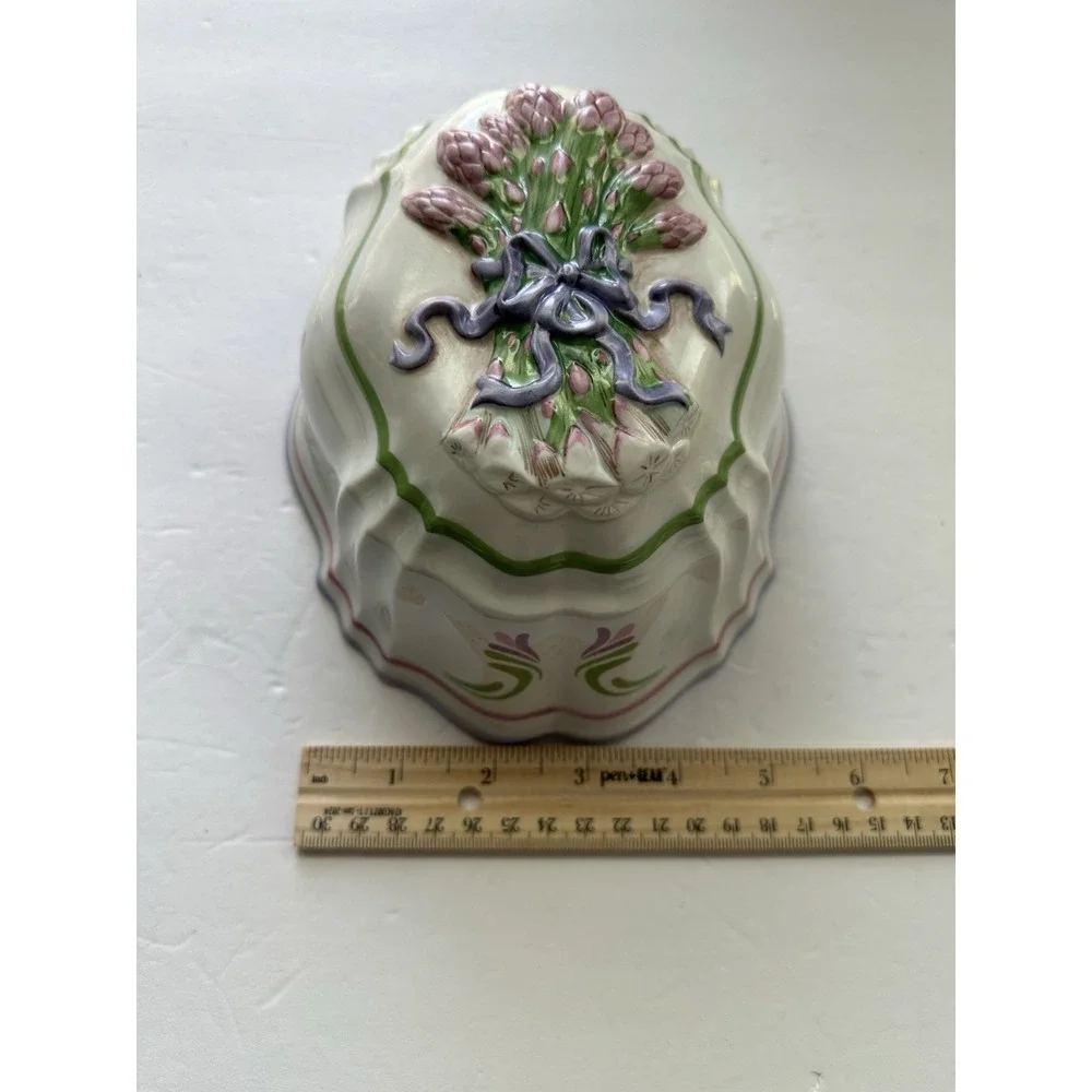 Franklin Mint Le Cordon Bleu Porcelain -  Asparagus – 1986 Hand Painted Mold